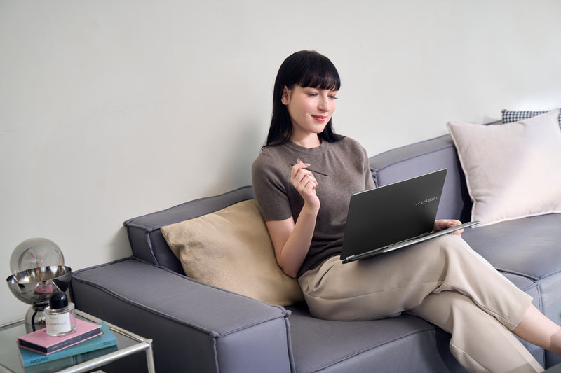 [Pre-Order] MSI Prestige 14 Flip AI+ D3MTG-036TH